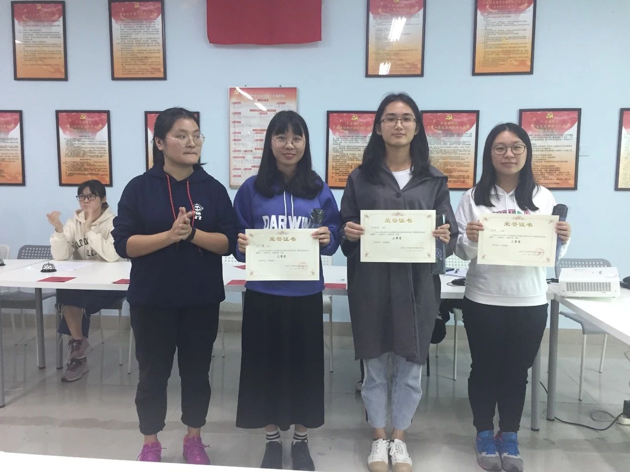 微信图片_20181203134447.jpg